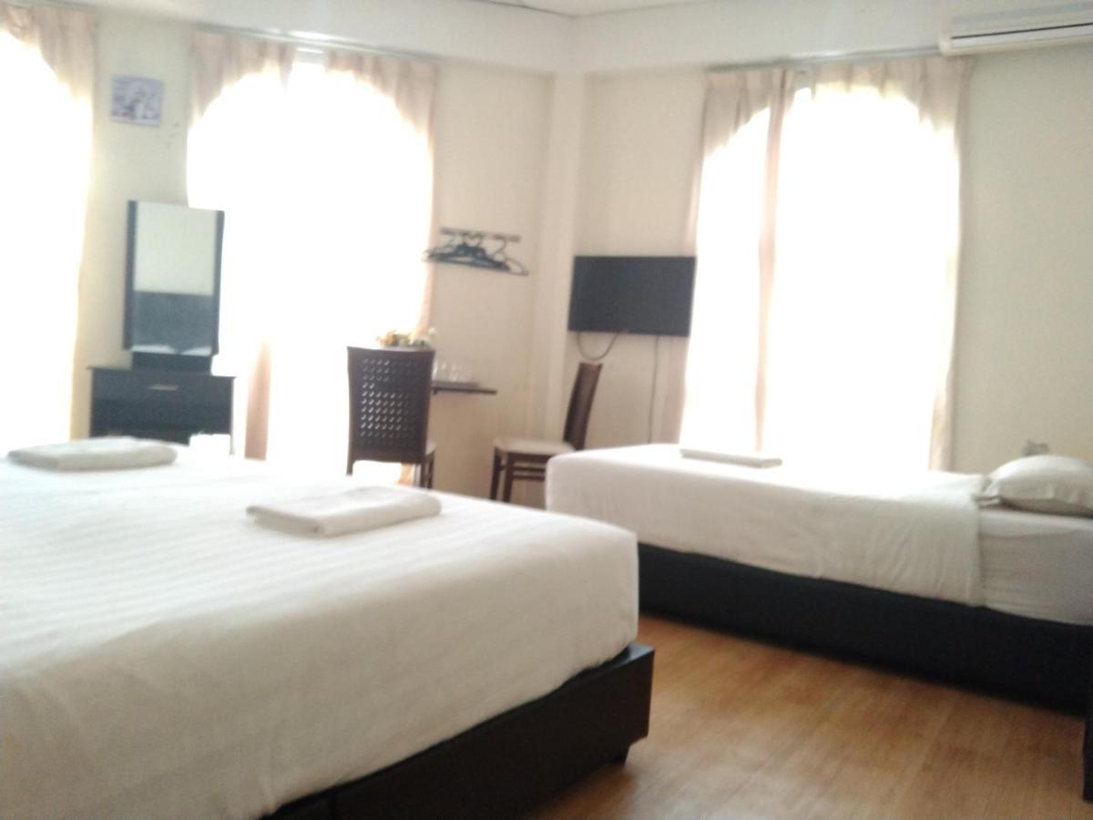Jam Hotel Kota Warisan Sepang @ Erl Salak Tinggi, Klia 1-2 & F1 Buitenkant foto