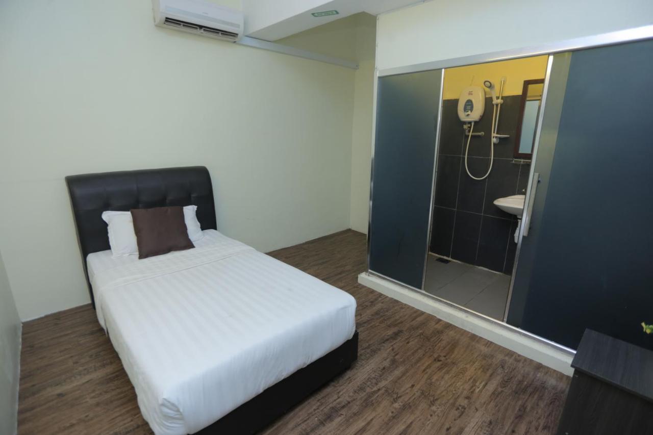 Jam Hotel Kota Warisan Sepang @ Erl Salak Tinggi, Klia 1-2 & F1 Buitenkant foto