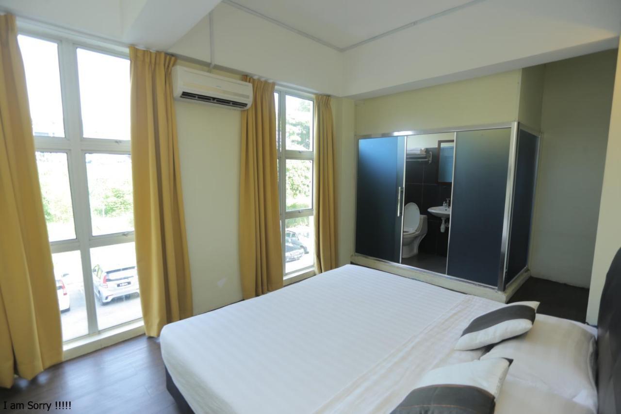 Jam Hotel Kota Warisan Sepang @ Erl Salak Tinggi, Klia 1-2 & F1 Buitenkant foto
